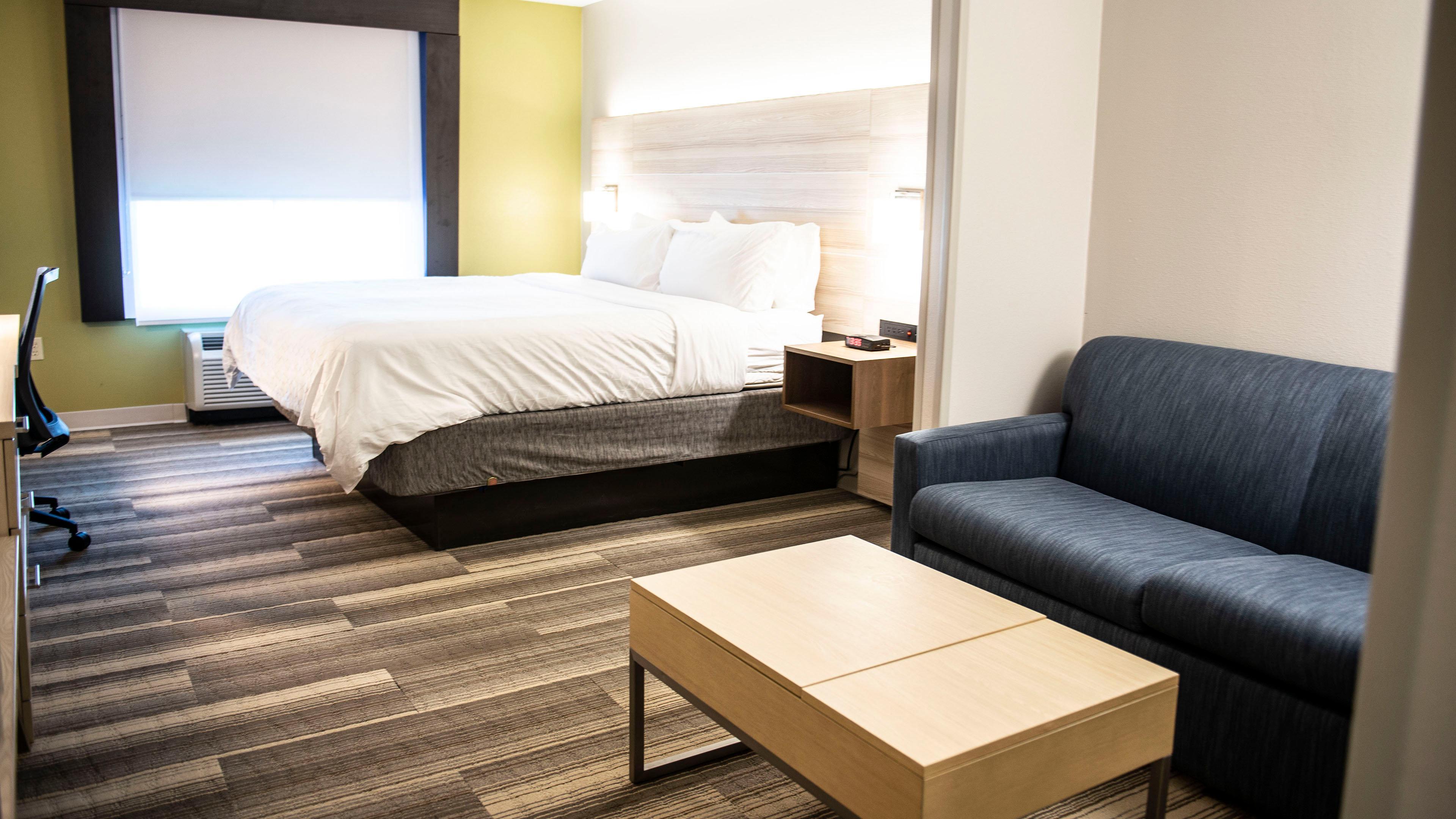 Holiday Inn Express Hotel&Suites Sedalia, an IHG Hotel Exterior foto