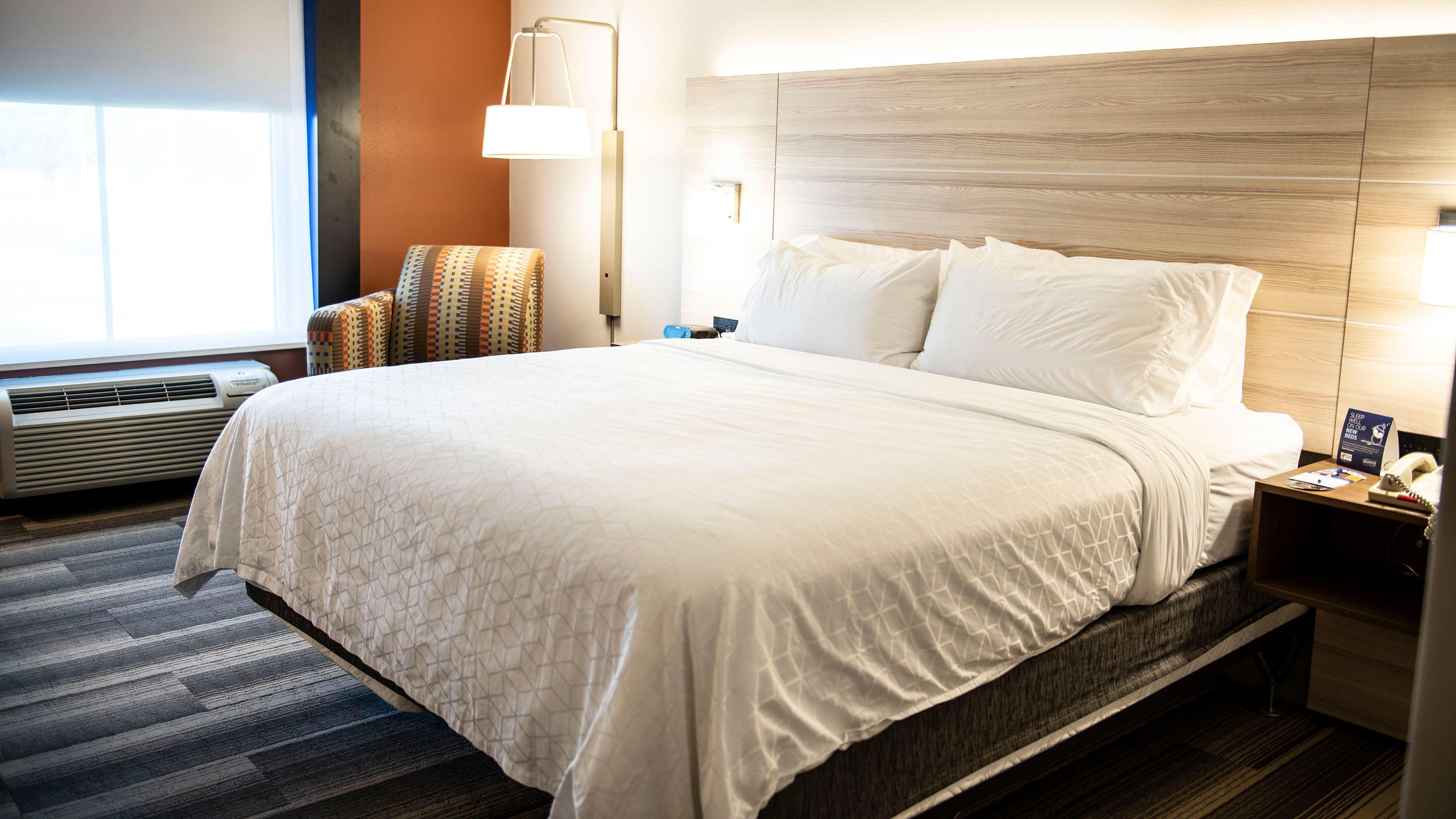 Holiday Inn Express Hotel&Suites Sedalia, an IHG Hotel Exterior foto