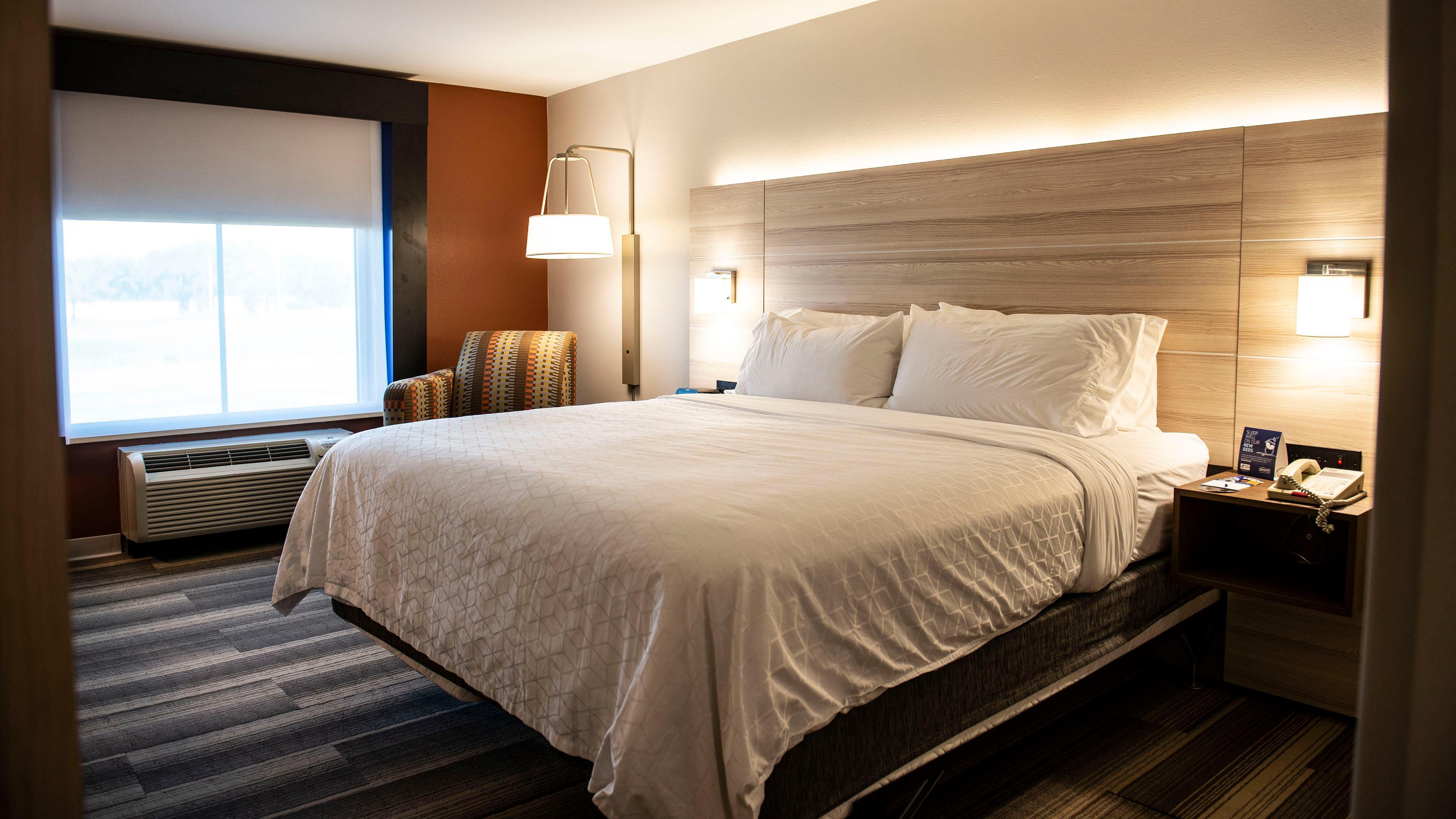 Holiday Inn Express Hotel&Suites Sedalia, an IHG Hotel Exterior foto