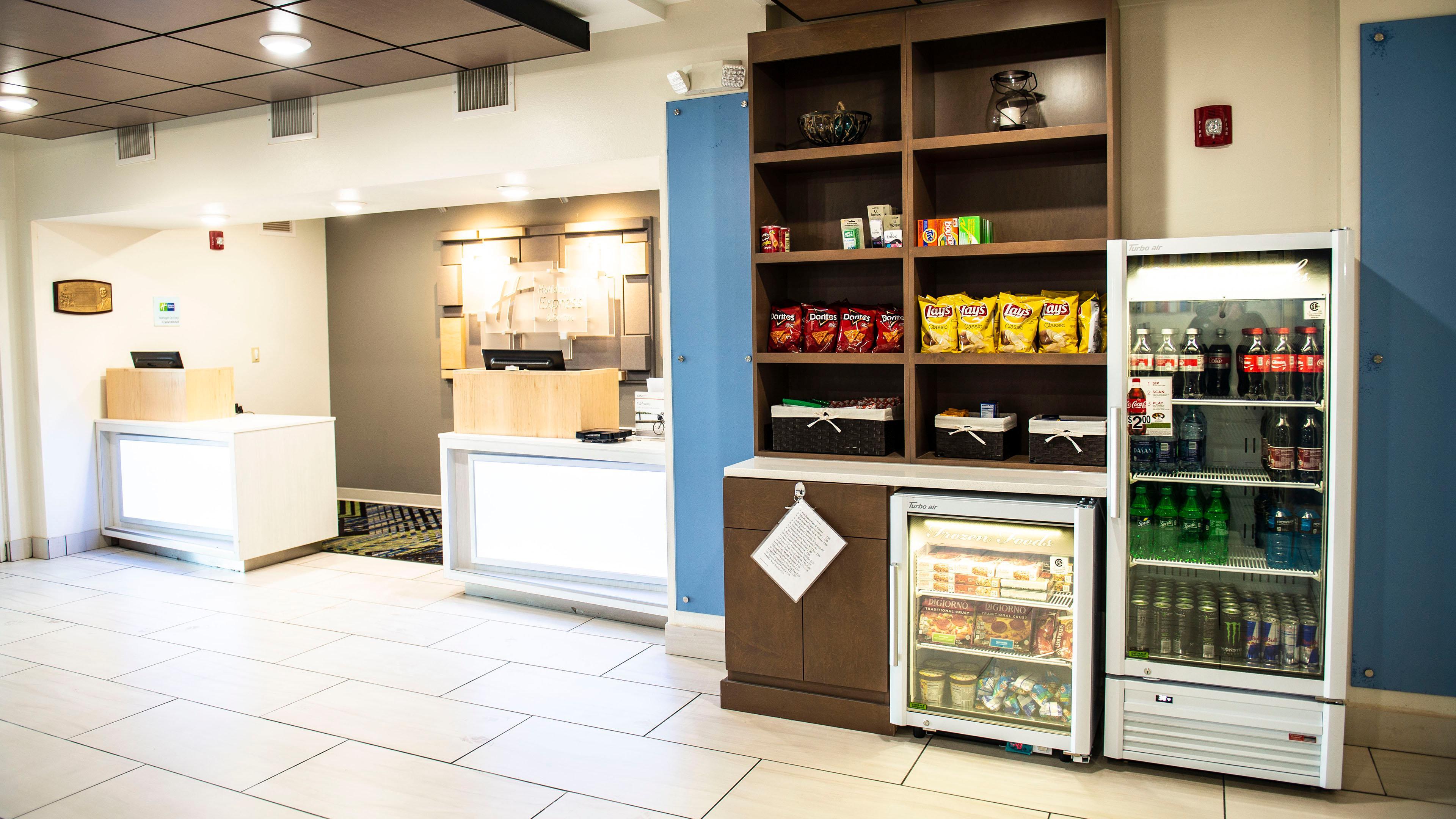 Holiday Inn Express Hotel&Suites Sedalia, an IHG Hotel Exterior foto